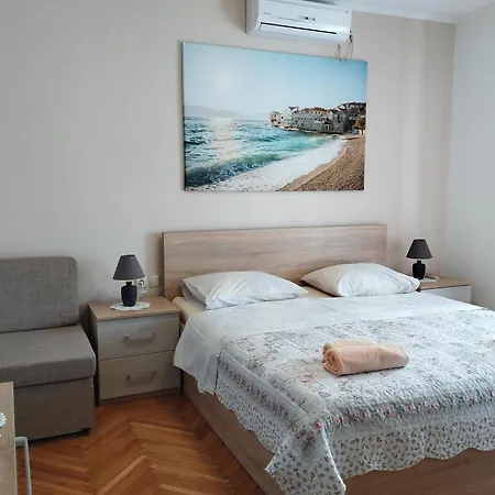 Pensjonat 239 Lopar
