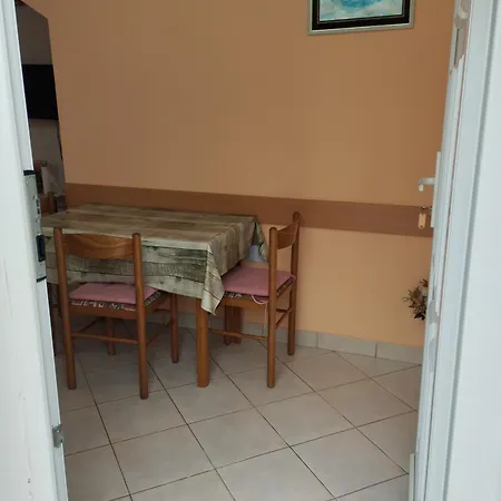 239 3*