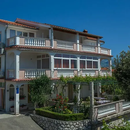 Pensjonat 239 Lopar