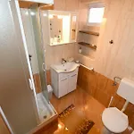 239 لوبار
