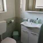 بيت ضيافة 239 لوبار