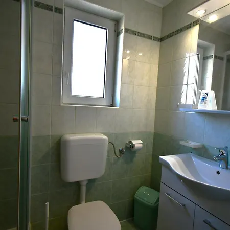 게스트하우스 239