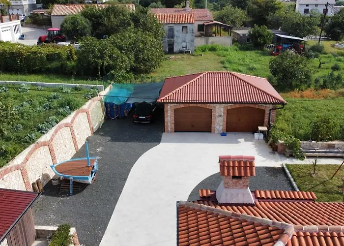 239 Guest house