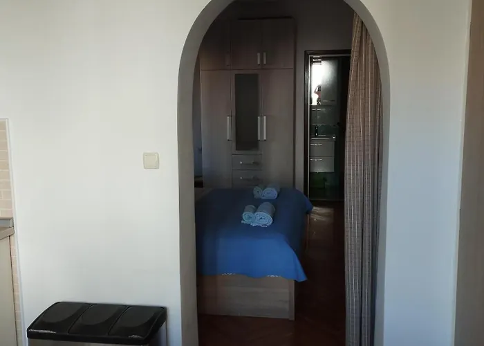 239 Guest house Lopar